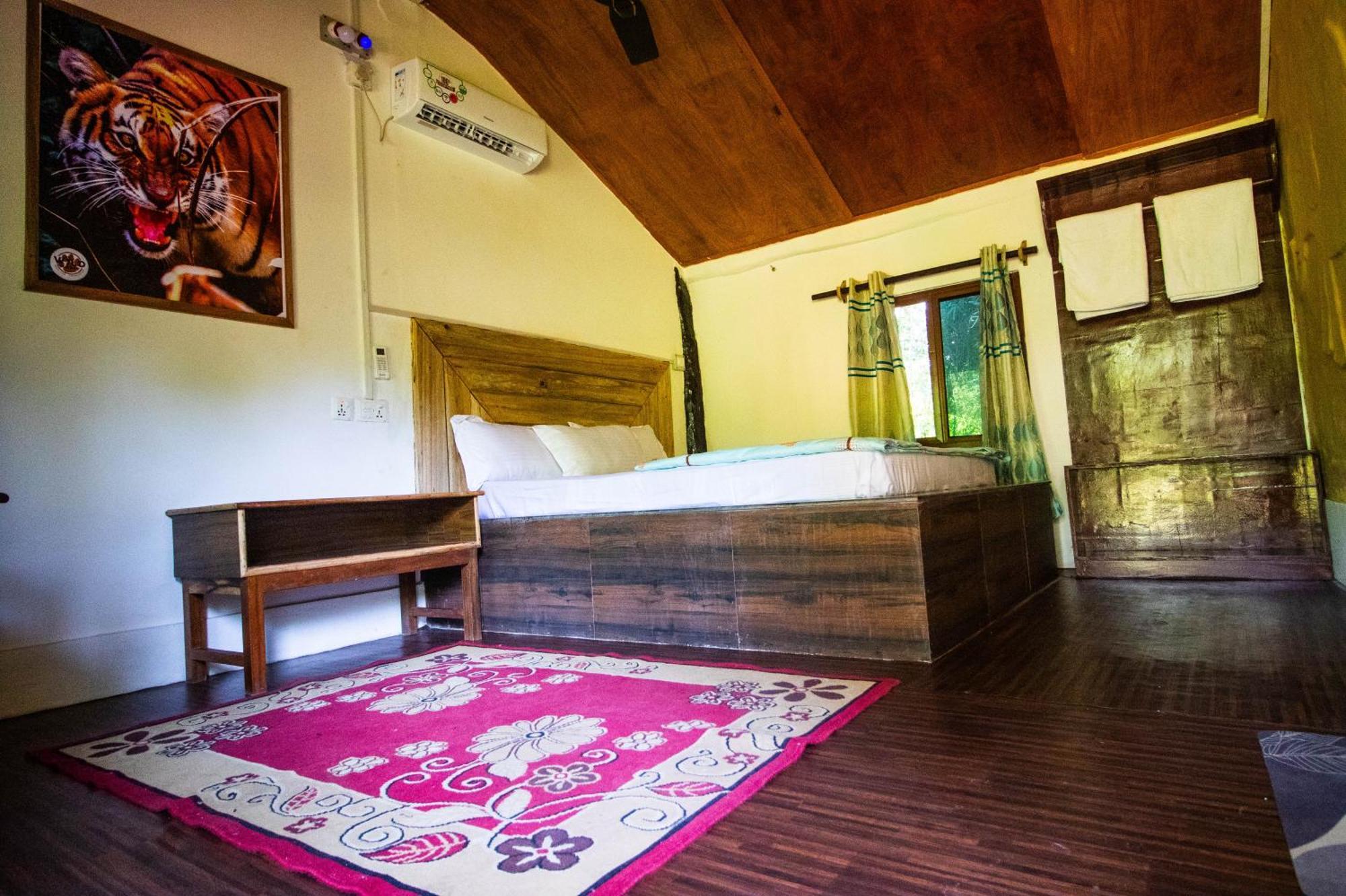 Wild Planet Eco Retreat Hotel Bardiya Exterior photo